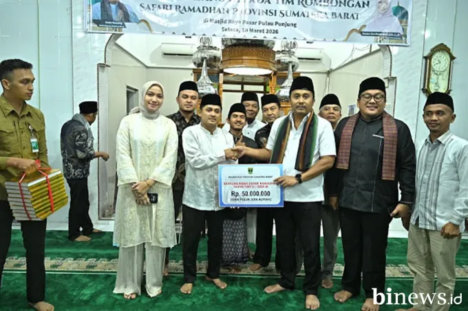 Safari Ramadan di Dharmasraya, Wagub Vasko Puji Kerukunan Masyarakat di Tengah Keberagaman