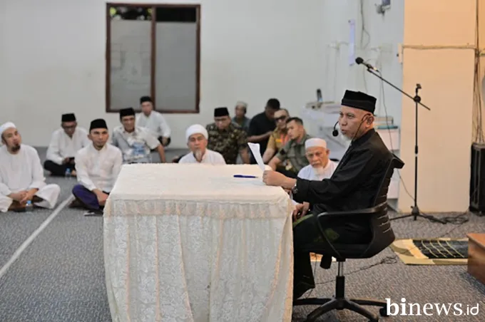 Safari Ramadan di Padang Panjang, Mahyeldi Tegaskan Komitmen Cetak Generasi Cerdas dan...