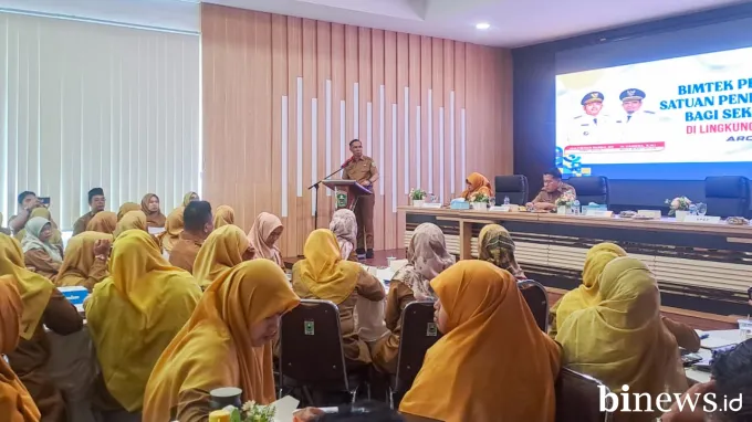Sekda Medison Buka Bimtek Pengawasan Pengelolaan Dana BOS dan Komite Sekolah se-Kabupaten...