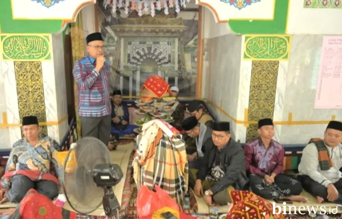 Sekda Provinsi Sumbar, Ajak Generasi Muda Lestarikan Tradisi Maulid Nabi