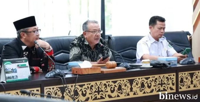 Sekretariat DPRD Sumbar Terima Kunjungan Kerja Bamus DPRD Riau