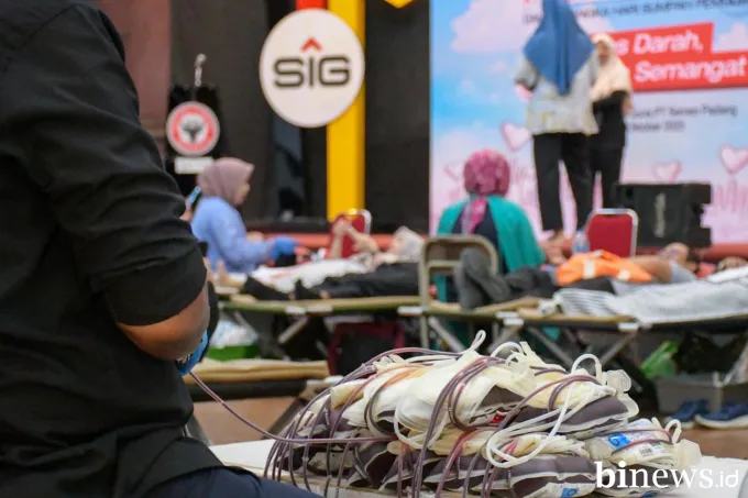 Semangat Sumpah Pemuda, 345 Kantong Darah Terkumpul di Donor Darah PT Semen Padang...