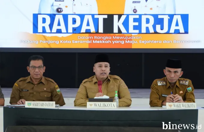 Sinkronkan Program Kerja, Wako Hendri Arnis Pimpin Raker Pertama Bersama OPD