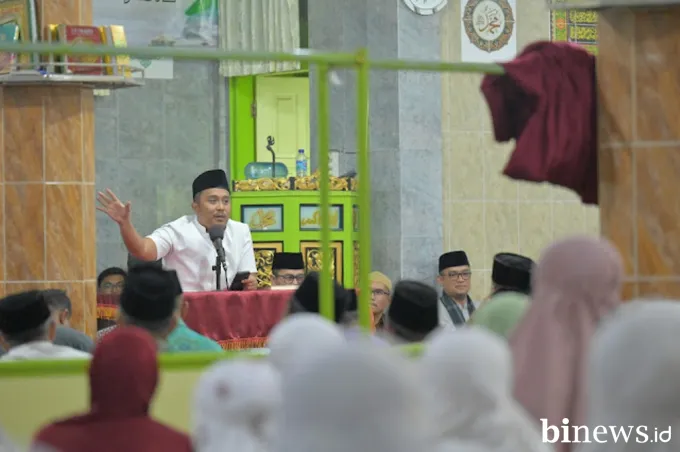 Tak Sekadar Safari, Wagub Vasko Dekatkan Pejabat ke Masyarakat di Masjid Al Ishlah