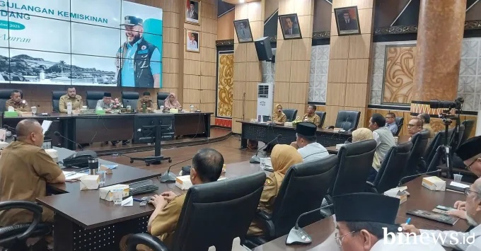 Target Ambisius Kota Padang, Fadly-Maigus Bertekad Turunkan Angka Kemiskinan hingga...