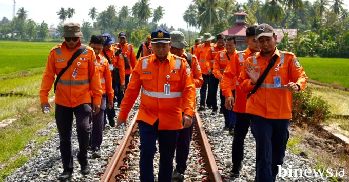 Tingkatkan Keselamatan Menjelang Lebaran, KAI Divre II Sumbar Lakukan Cek Lintas...