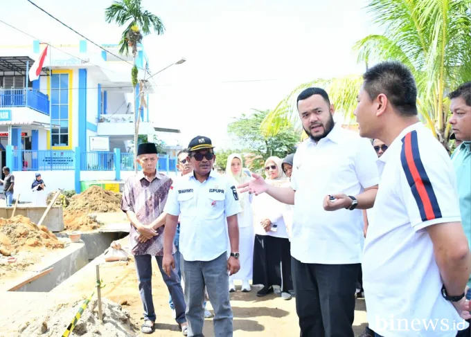Tuntaskan Persoalan Banjir, Anggota DPRD Kota Padang Iswanto Kwara Rehabilitasi Saluran...