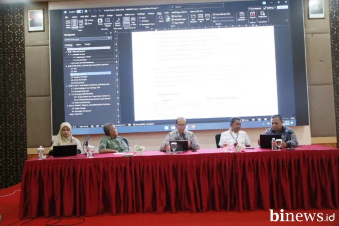 UNP Gelar Rapat Pleno I Re-Akreditasi, Matangkan Seluruh Dokumen Penilaian