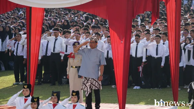 UNP Gelar Upacara HUT ke-80 RI, Diikuti Lebih dari 12 Ribu Mahasiswa Baru