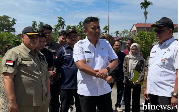 Wagub Sumbar Minta Jangan Sampai Ada Pembangunan Jalan yang Merugikan Warga