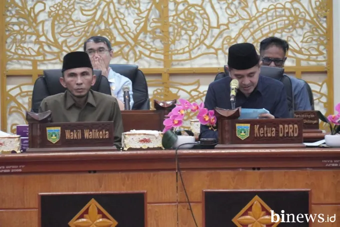 Wawako Allex Paparkan Nota Keuangan Ranperda APBD 2026 pada Paripurna DPRD