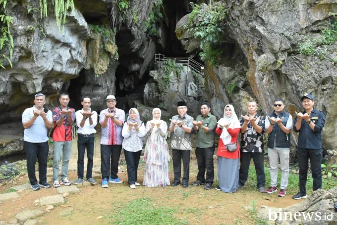 Wawako Padang Kunjungi PT Semen Padang, Kagumi Geosite Gua Kelelawar Padayo dan Inovasi...