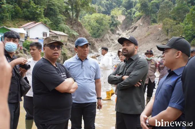 Zigo Rolanda dan Wako Hendri Arnis Tinjau Longsor Jembatan Kembar, Akses Ditargetkan...