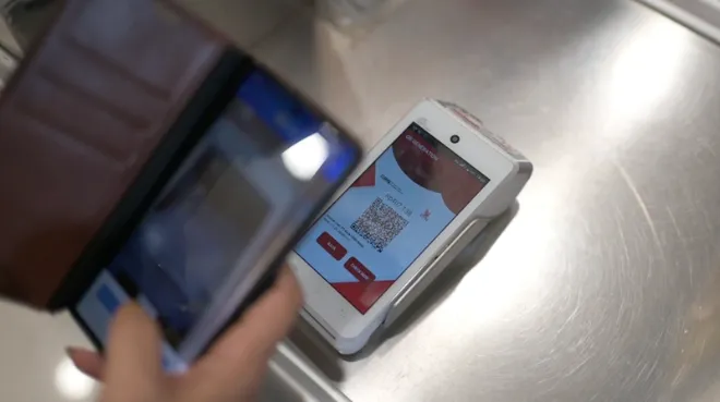 Digitalisasi sistem pembayaran