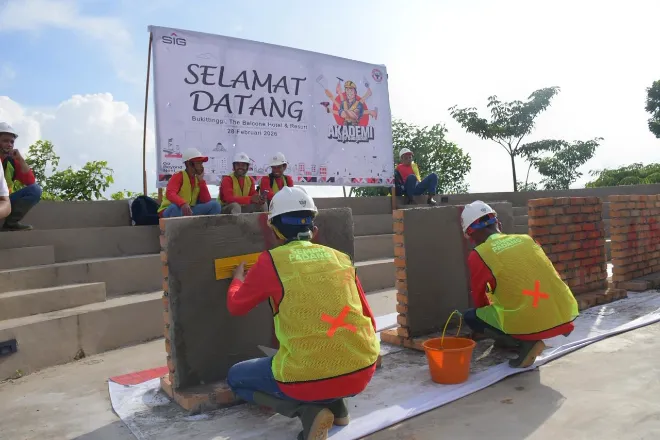 Kegiatan ini menjadi ajang silaturahmi sekaligus peningkatan kompetensi bagi para tukang di agam dan bukittinggi yang digelar di bukittinggi,