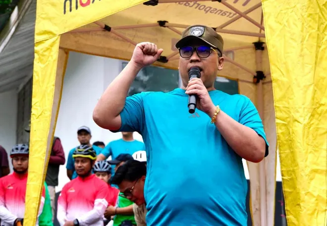 Wali kota padang panjang, hendri arnis