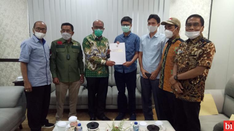 21 Nama Calon KPID Diserahkan Pansel ke DPRD Sumbar