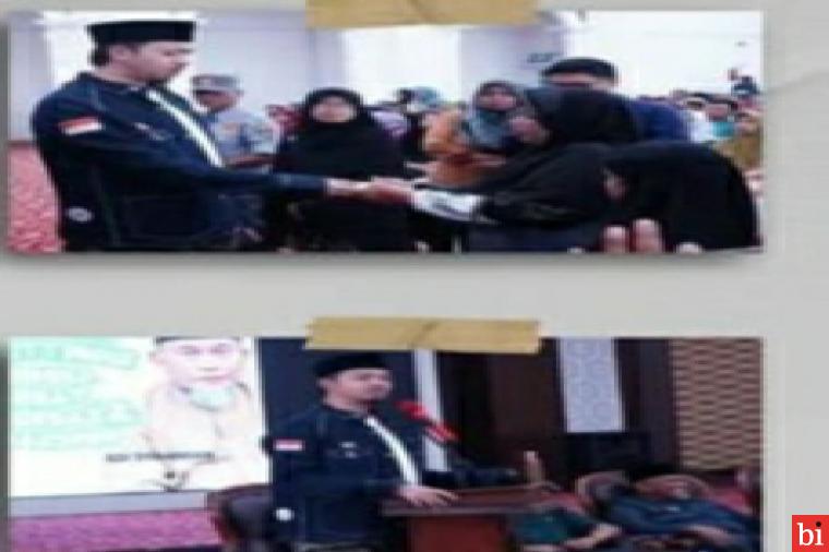 251 Mustahik di Bukittinggi Menerima Zakat Dari Wako Erman Safar