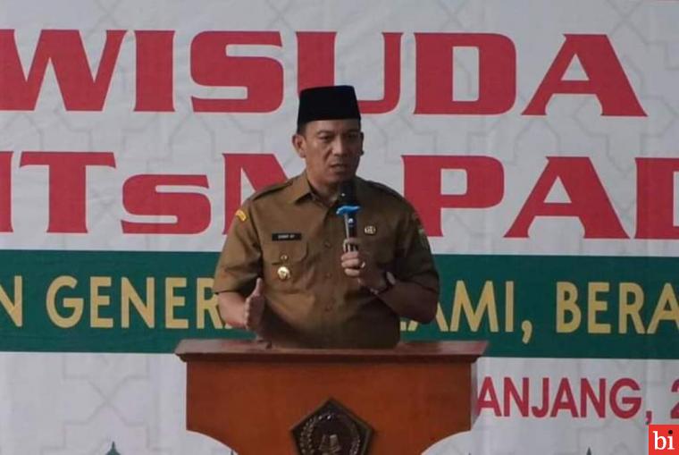 335 Siswa MTsN Padang Panjang Ikuti Wisuda Tahfiz