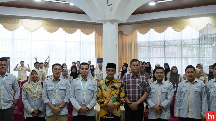 37 Mahasiswa Program PMM Kunjungi Bupati Lima Puluh Kota