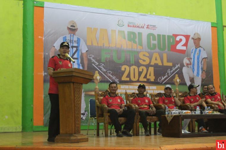 50 Club Ikut Ramaikan Kejuaraan Futsal Kajari Cup II Pasaman, Bupati Sabar AS Berikan...