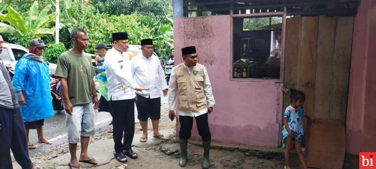 Banjir di Beberapa Tempat di Pasaman, Bupati Sabar AS Langsung Gerak Cepat