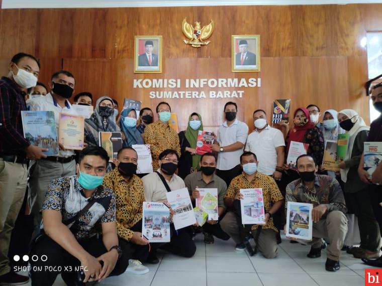 Bawaslu se Sumbar Ramai-Ramai Datangi Kantor Komisi Informasi, Ternyata untuk Hal Ini