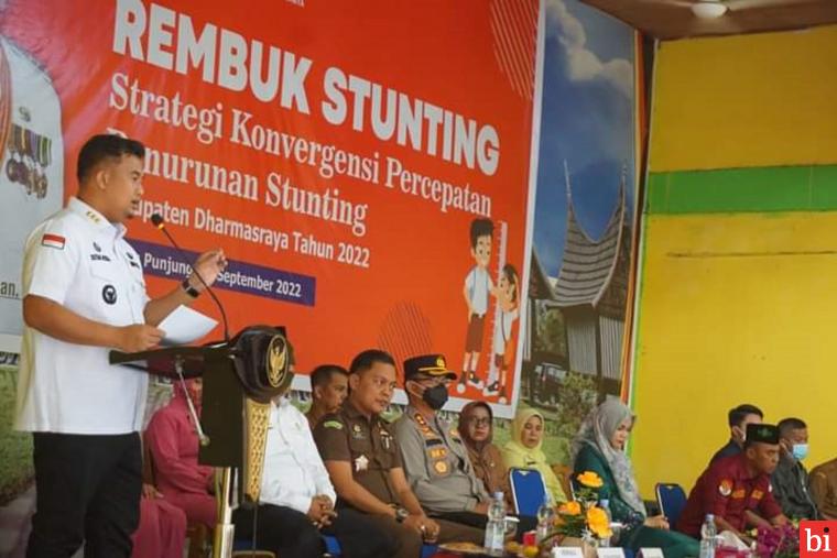 Bertekad Hapus Angka Stunting, Bupati Dharmasraya Tantantangani MOU