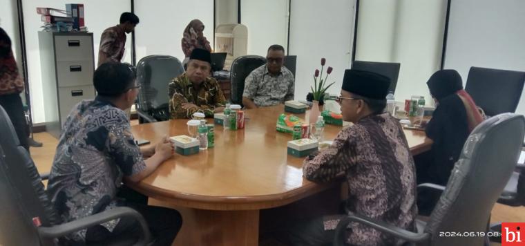 BK DPRD Sumbar Sambut Hangat Kunjungan BK DPRD Kutai Kartanegara: Bertukar Pengalaman...