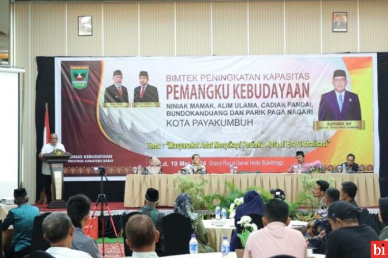 Buka Bimtek Peningkatan Kapasitas Pemangku Kebudayaan, Ketua DPRD Sumbar Supardi: Berikan...