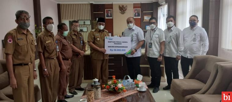 Bupati Benny Terima Bantuan dari BPJS Ketenaga Kerjaan untuk Korban Gempa dan Longsor