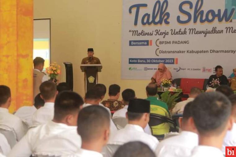 Bupati Buka Job Fair SMKN 1 Koto Baru