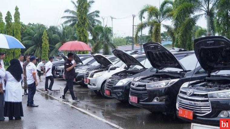 Bupati Dharmasraya: Seluruh OPD dan Camat Harus Turun ke Lapangan untuk Menjemput...