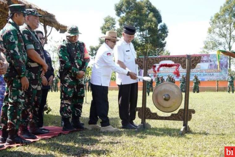 Bupati Eka Putra: Selain Pembangunan Fisik, TMMD/N ke 120 Juga Dilakukan Pembangunan Non...