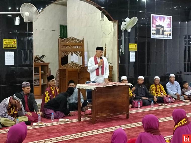 Bupati Pasaman Sabar AS Lepas Jemaah Umrah