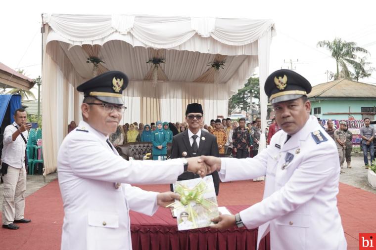 Bupati Safaruddin Harapkan Kompetensi Camat dalam Memimpin Kecamatan Multi Etnis