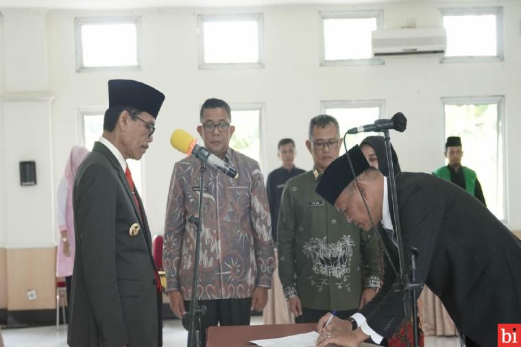 Bupati Safaruddin Lantik Herman Azmar Jadi Pj Sekda