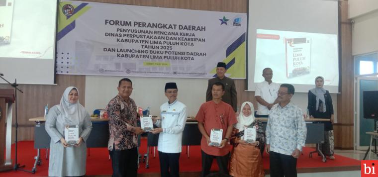 Bupati Safaruddin Luncurkan Buku Potensi Daerah Kabupaten Lima Puluh Kota