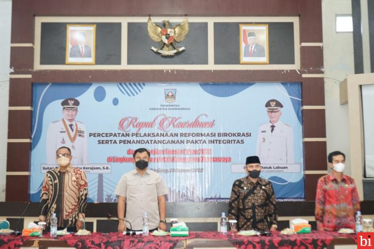 Bupati Tandatangani Pakta Integritas dan Perjanjian Kinerja Tahun 2022