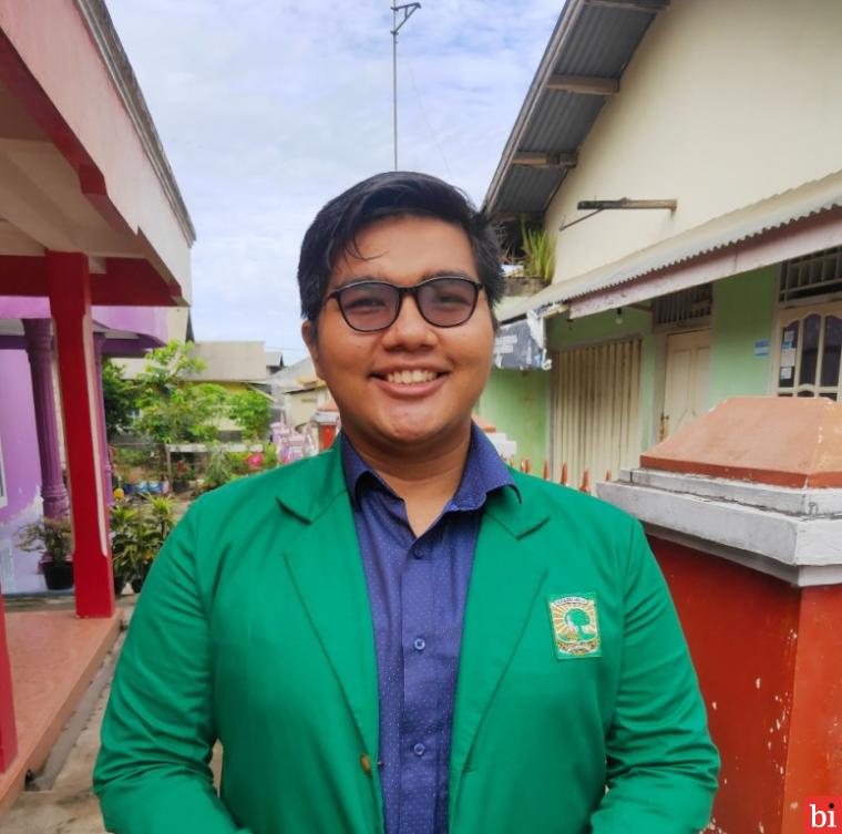 Cerita Mahasiswa Binaan UPZ Semen Padang Raih Predikat Cum Laude di Unand