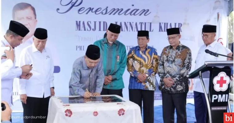 Dampingi Jusuf Kalla, Wakil Ketua DPRD Sumbar Suwirpen Suib Hadiri Peresmian Masjid...