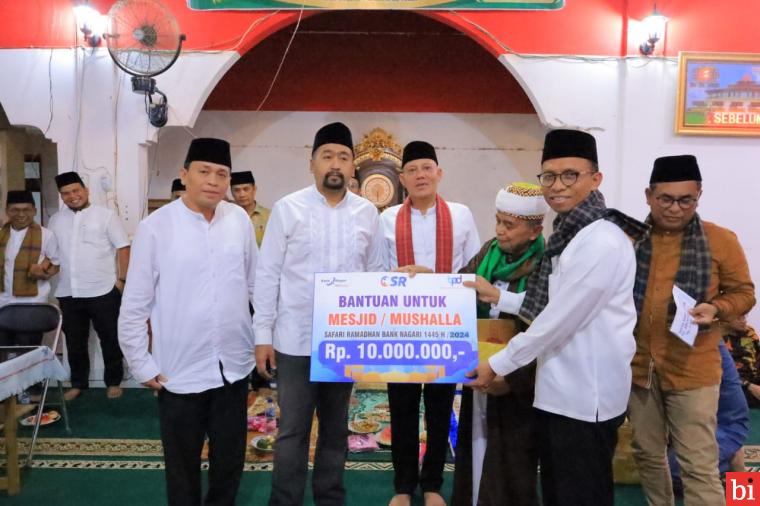 Dampingi Wagub Sumbar Safari Tim Ramadhan, Bupati Sabar AS Kunjungi Masjid Maulana Seikh...