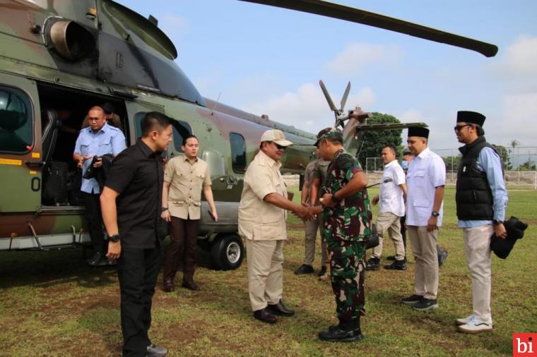 Danrem 032/Wbr 032/Wbr Brigjen TNI Rayen Obersyl Sambut Kedatangan Menhan Letjend Purn...