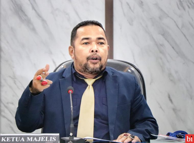 Dari 55 OPD Hanya 4 Yang Menyerahkan Laporan Layanan Informasi Publik, Adrian : Miris!!