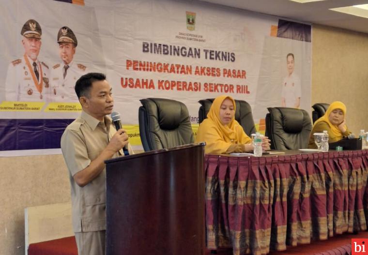 Dinkop UKM Sumbar Gandeng Anggota DPRD Hidayat Latih Pengurus dan Anggota Koperasi