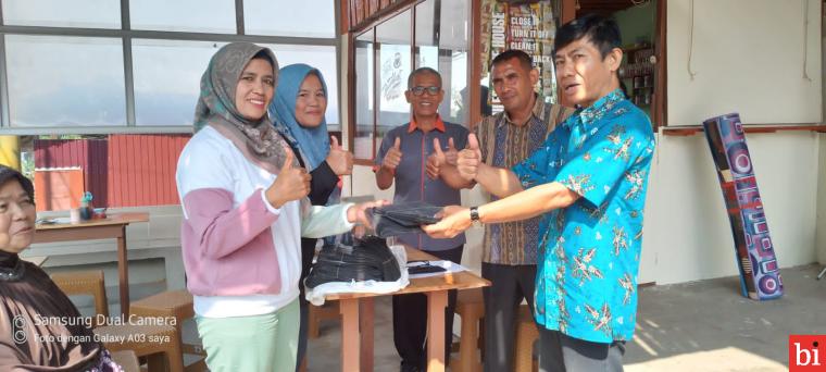 Dispangtan Terus Lakukan Pembinaan ke KWT Kampung Kunyit Padang Panjang