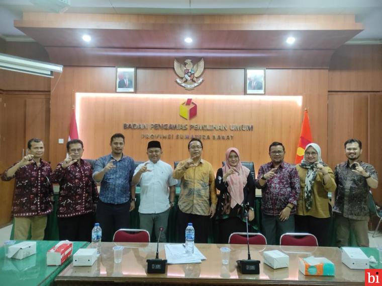 Dorong Proses Pemilu Transparan, KI Sumbar Koordinasi dengan Bawaslu Sumbar