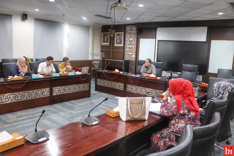 DPRD Sumbar Bakal Tetapkan Ranperda Keterbukaan Informasi Publik jadi Perda