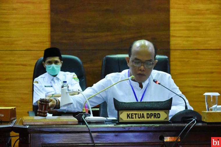 DPRD Sumbar Tetapkan Ranperda Wisata Halal Jadi Perda