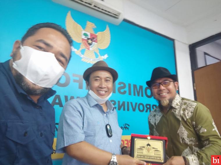 Dua Komisi Informasi Provinsi Hebat Bertemu di Bandung Jawa Barat